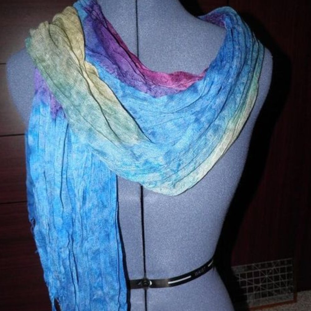 MULTI-COLORED SCARF